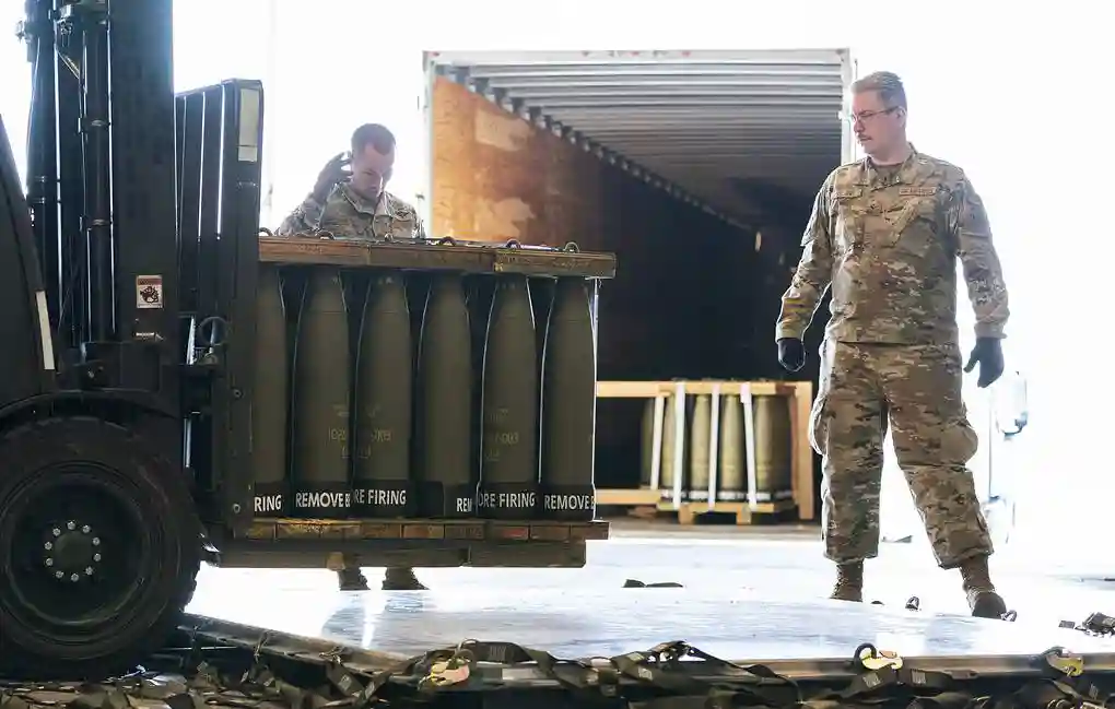 अमेरिकाले युक्रेनलाई १२५ मिलियन डलरको अर्को सहायता प्याकेज पठायो – ब्लिन्केन